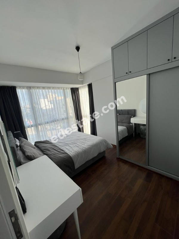 Lefkoşa Yenişehir Bölgesinde FULL EŞYALI SATILIK 2+1 DAİRE