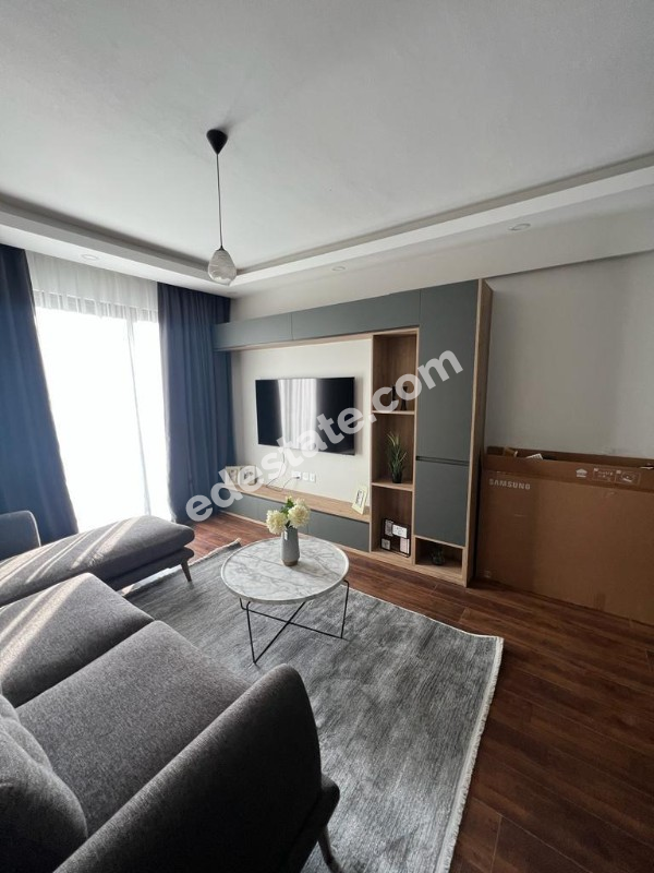 Lefkoşa Yenişehir Bölgesinde FULL EŞYALI SATILIK 2+1 DAİRE