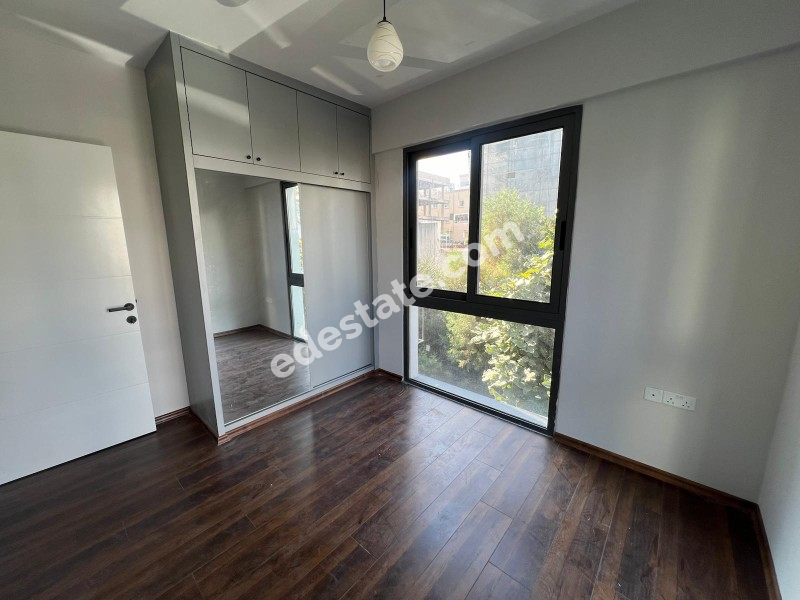 Lefkoşa Yenişehir Bölgesinde  SATILIK 3+1 DAİRE