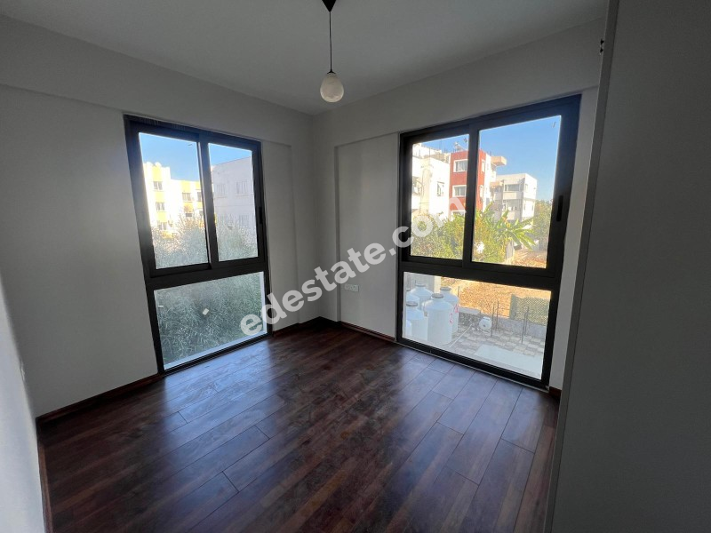 Lefkoşa Yenişehir Bölgesinde  SATILIK 3+1 DAİRE