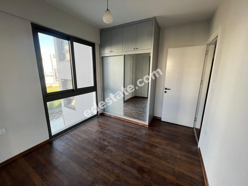 Lefkoşa Yenişehir Bölgesinde  SATILIK 3+1 DAİRE