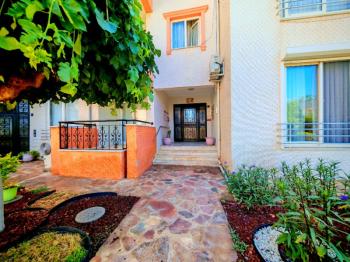 Dolphin Residence 1 Sitesinde Satılık Daire