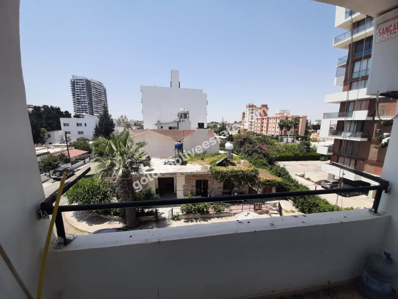 MAGUSADA KIRALIK 2+1 DAİRE