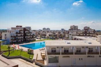 İskele Long Beach’te Denize Yürüme Mesafesinde, Ful Eşyalı,  50 Ay Vade ile Stüdyo Taşınmaya Hazır Daireler Seni Bekliyor