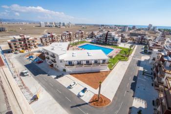 İskele Long Beach’te Denize Yürüme Mesafesinde, Ful Eşyalı,  50 Ay Vade ile Stüdyo Taşınmaya Hazır Daireler Seni Bekliyor