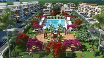 İskele Longbeach’te Denize Yürüme Mesafesinde, Ful Eşyalı, 50 Ay Vade ile  Taşınmaya Hazır 2+1 Daireler Seni Bekliyor