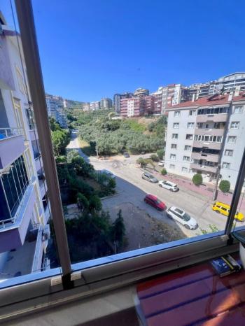 EMLAK HABERCİSİ 'NDEN MUDANYA HALİTPAŞA'DA OTOPARKLI SİTEDE İÇİ FULL YAPILI GENİŞ 2+1 DAİRE
