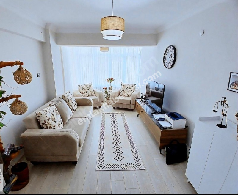 EMLAK HABERCİSİ 'NDEN MUDANYA HALİTPAŞA'DA OTOPARKLI SİTEDE İÇİ FULL YAPILI GENİŞ 2+1 DAİRE