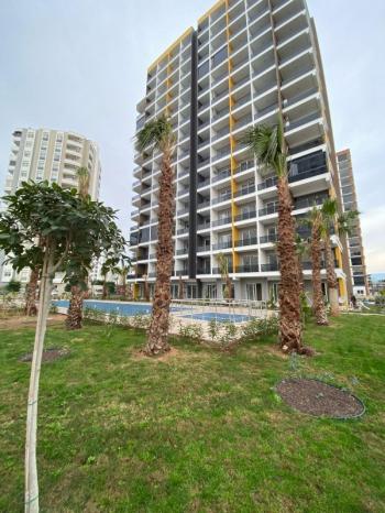 DEEP'TEN TECE'DE HAVUZLU SİTE İÇERİSİNDE 1+1 DAİRE