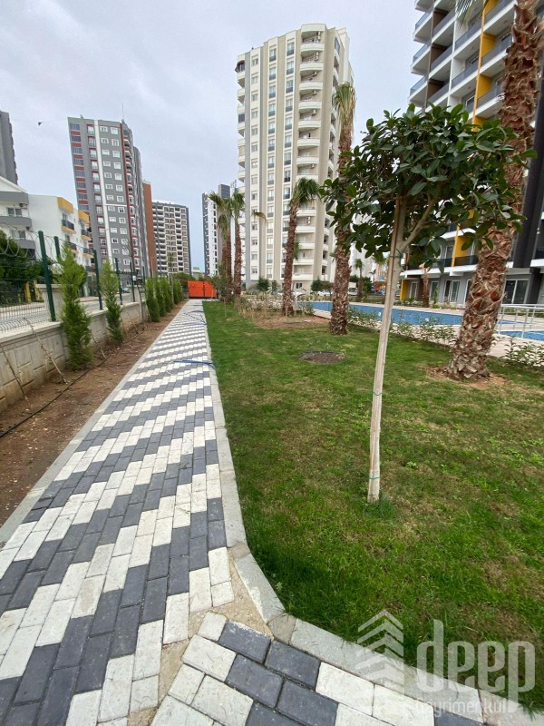 DEEP'TEN TECE'DE HAVUZLU SİTE İÇERİSİNDE 1+1 DAİRE