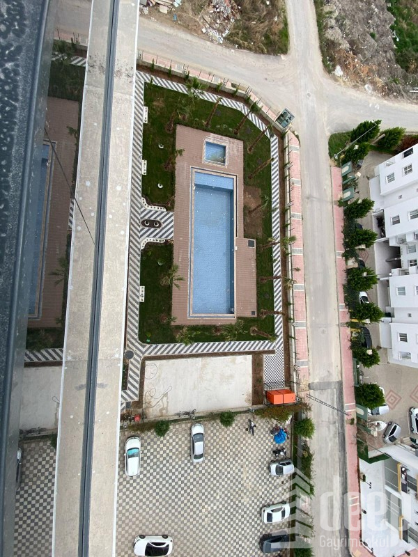 DEEP'TEN TECE'DE HAVUZLU SİTE İÇERİSİNDE 1+1 DAİRE