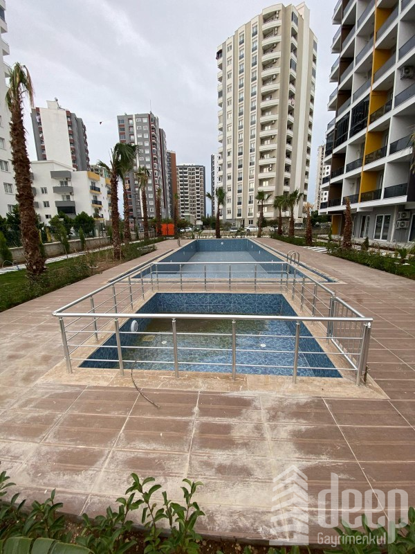 DEEP'TEN TECE'DE HAVUZLU SİTE İÇERİSİNDE 1+1 DAİRE