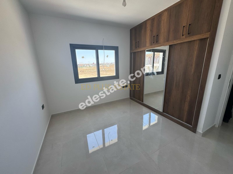 Lefkoşa Batıkent Bölgesinde YENİ SATILIK 3+1 ZEMİN KAT BAHÇELİ DAİRELER
