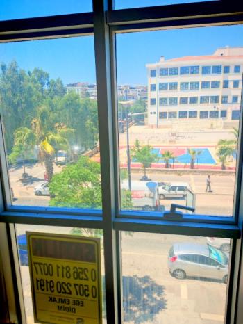 Cumhuriyet Caddesinde Kiralık Büyük Ofis