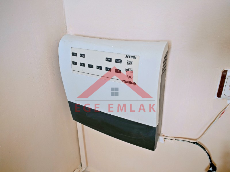 Cumhuriyet Caddesinde Kiralık Büyük Ofis