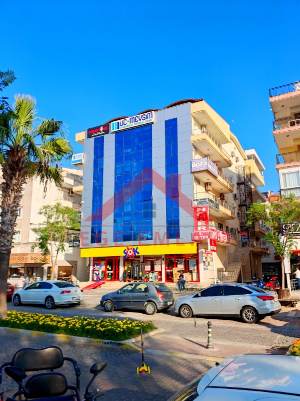 Cumhuriyet Caddesinde Kiralık Büyük Ofis