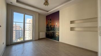 Elmas’tan Soli Center Civarı Site İçi 24 Saat Güvenlikli 4+1