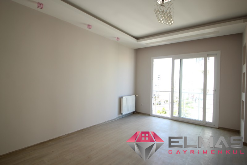 Elmas’tan Batıkent’te Bağımsız Mutfaklı Geniş Ve Gerçek 3+1