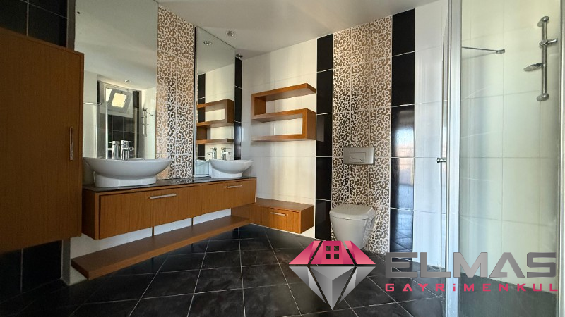 Elmas’tan Soli Center Civarı Site İçi 24 Saat Güvenlikli 4+1