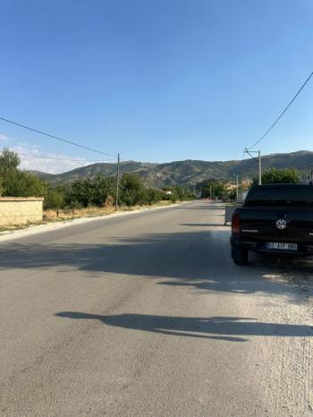 AFYON ÜÇOK EMLAKTAN ERKMEN DE KİRALIK 1.432M² ARAZİ