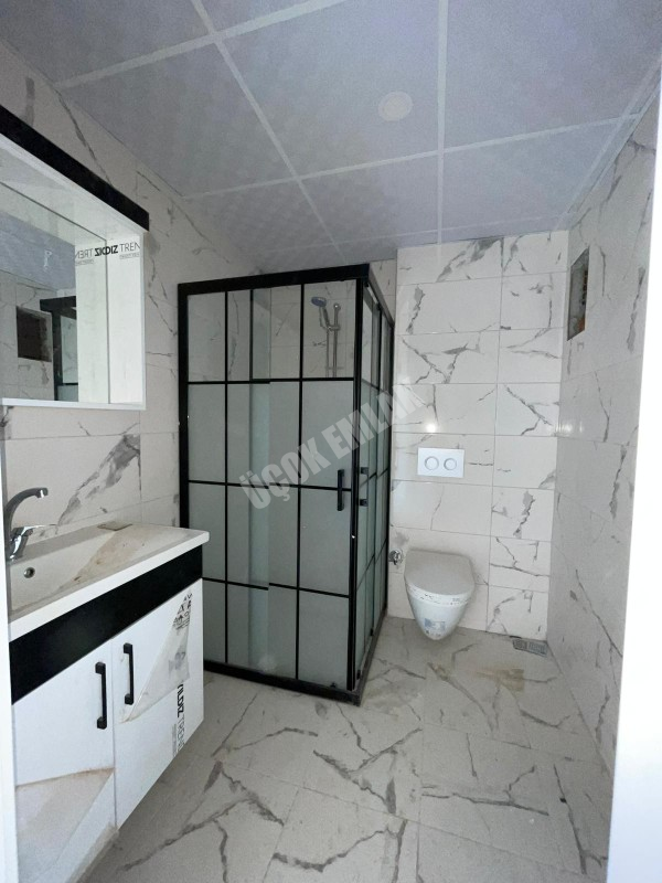 AFYON ÜÇOK EMLAKTAN ALİ İHSANPAŞA MAH 3+1 SATILIK LÜKS DAİRELER