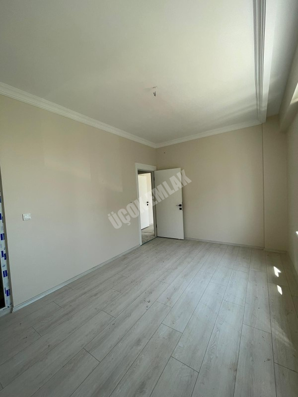 AFYON ÜÇOK EMLAKTAN ALİ İHSANPAŞA MAH 3+1 SATILIK LÜKS DAİRELER