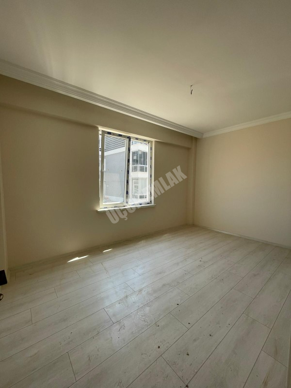 AFYON ÜÇOK EMLAKTAN ALİ İHSANPAŞA MAH 3+1 SATILIK LÜKS DAİRELER