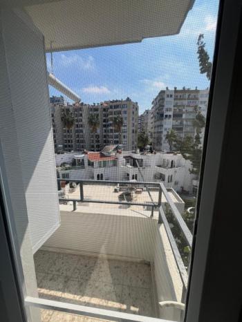 DEEP'TEN VİRANŞEHİR'DE GENİŞ OTURUMLU 2+1 DENİZ MANZARALI DAİRE