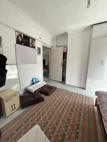 DEEP'TEN VİRANŞEHİR'DE GENİŞ OTURUMLU 2+1 DENİZ MANZARALI DAİRE