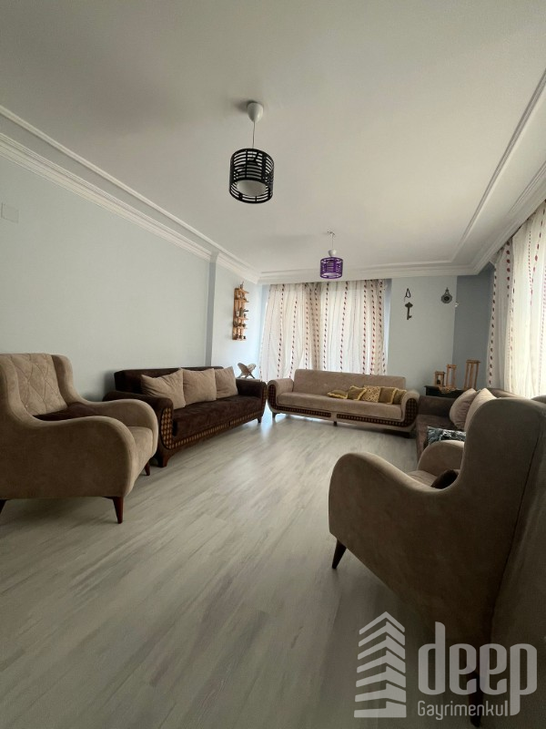 DEEP'TEN YENİ GİBİ GENİŞ VE MASRAFSIZ 3+1 DAİRE