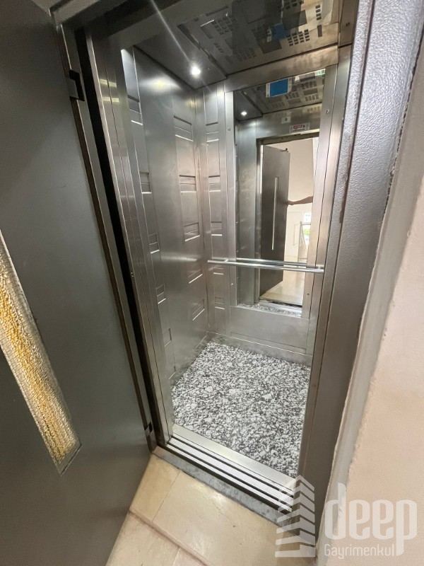 DEEP'TEN YENİ GİBİ GENİŞ VE MASRAFSIZ 3+1 DAİRE
