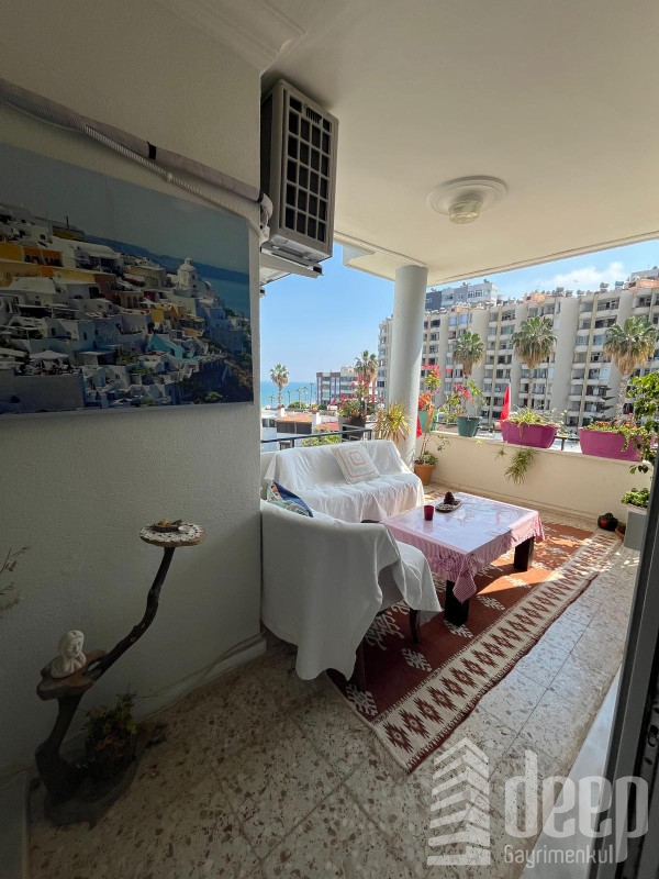 DEEP'TEN VİRANŞEHİR'DE GENİŞ OTURUMLU 2+1 DENİZ MANZARALI DAİRE