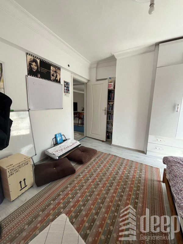 DEEP'TEN VİRANŞEHİR'DE GENİŞ OTURUMLU 2+1 DENİZ MANZARALI DAİRE