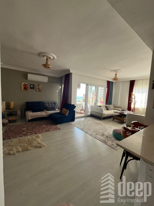 DEEP'TEN VİRANŞEHİR'DE GENİŞ OTURUMLU 2+1 DENİZ MANZARALI DAİRE