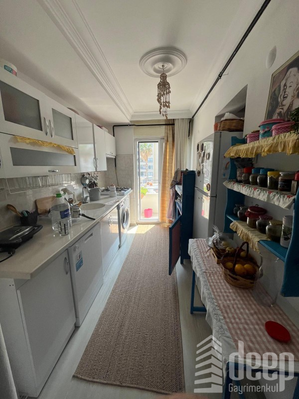 DEEP'TEN VİRANŞEHİR'DE GENİŞ OTURUMLU 2+1 DENİZ MANZARALI DAİRE