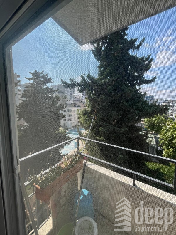 DEEP'TEN VİRANŞEHİR'DE GENİŞ OTURUMLU 2+1 DENİZ MANZARALI DAİRE