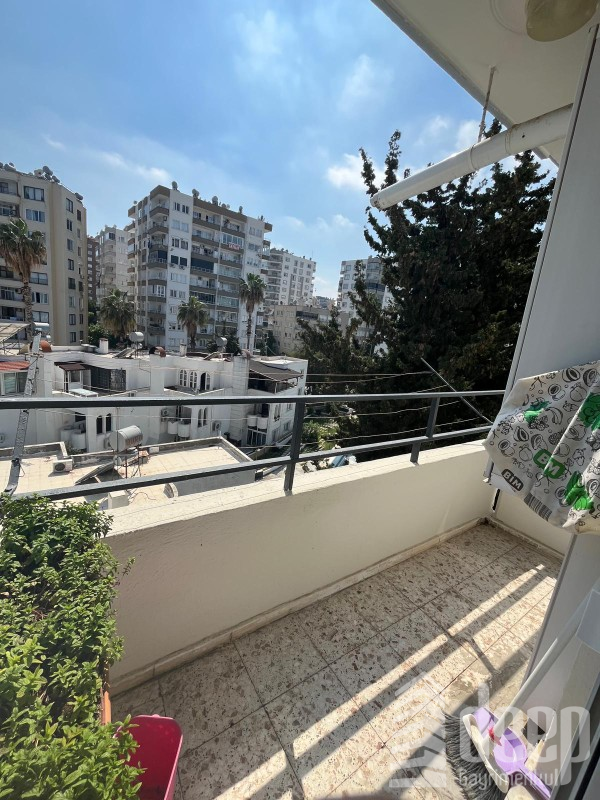 DEEP'TEN VİRANŞEHİR'DE GENİŞ OTURUMLU 2+1 DENİZ MANZARALI DAİRE