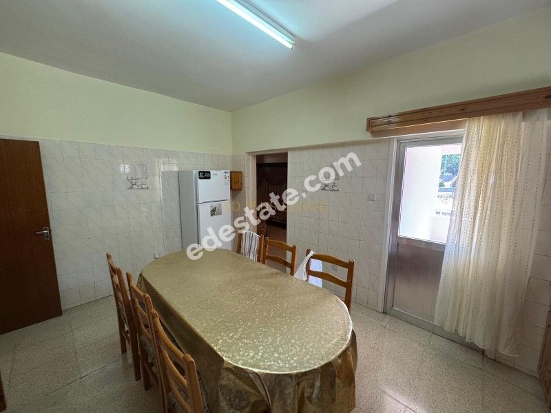 Girne Boğaz Bölgesinde Eşyalı Kiralık 3+1 Daire