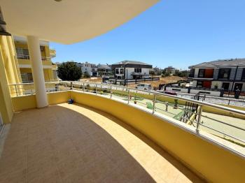 AEGEAN HIGH 1 COMPLEX’te 3+1 EŞYALI YAZLIK