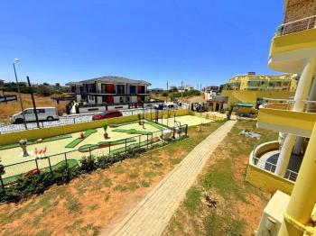 AEGEAN HIGH 1 COMPLEX’te 3+1 EŞYALI YAZLIK