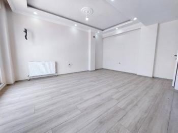 WEN BERKAN GÜLER'DEN BUTİK SİTEDE 2+1 3. KAT 80 m2 K.OTOPARK SOSYAL ALANLAR