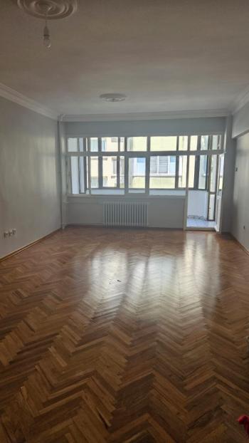 Koşuyolu Örnek Sitesinde Kiralık 3+1 Daire