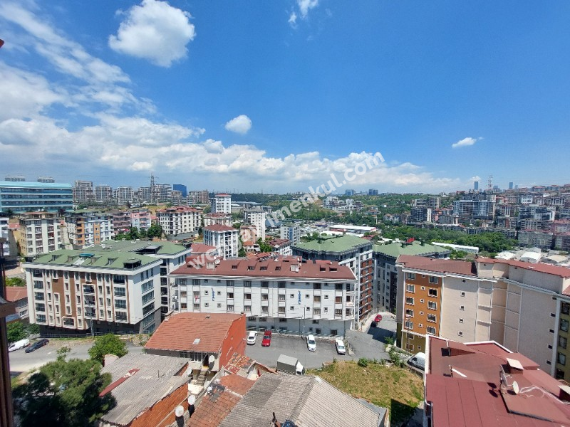 WEN BERKAN GÜLER'DEN BUTİK SİTEDE 2+1 3. KAT 80 m2 K.OTOPARK SOSYAL ALANLAR