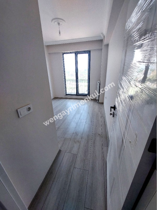 WEN BERKAN GÜLER'DEN BUTİK SİTEDE 2+1 3. KAT 80 m2 K.OTOPARK SOSYAL ALANLAR