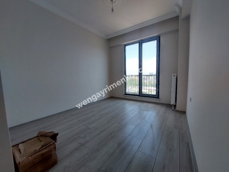 WEN BERKAN GÜLER'DEN BUTİK SİTEDE 2+1 3. KAT 80 m2 K.OTOPARK SOSYAL ALANLAR
