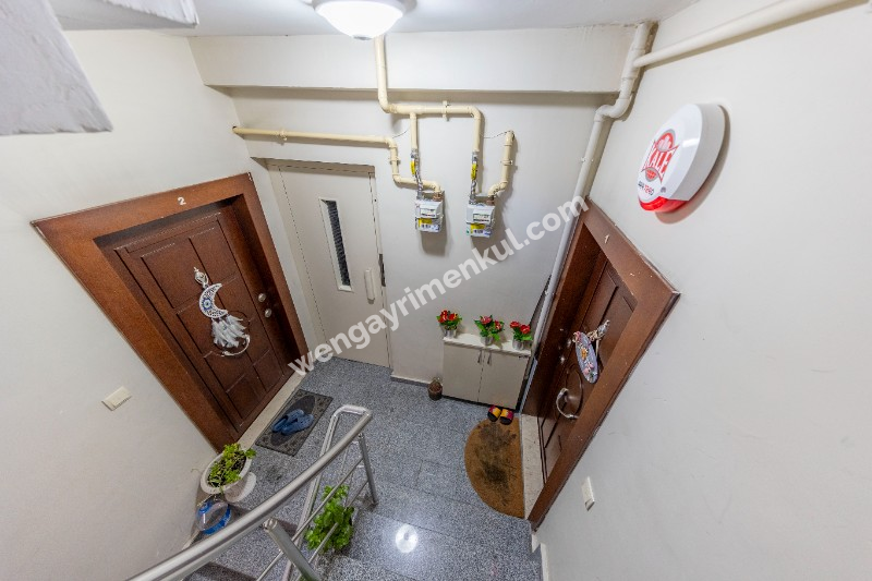 ÜSKÜDAR FISTIKAĞACI'NDA METROYA YAKIN GENİŞ 3,5+1 LÜKS TERS DUBLEKS