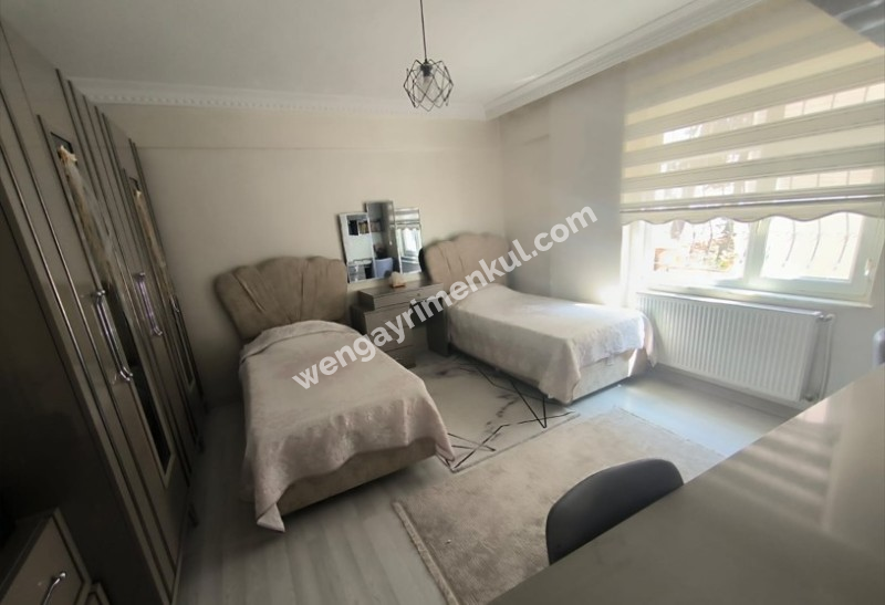B.ÇEKMECE'DE 2+1 ARA KAT YAZLIK-DAİRE|SAHİLE 9,PALMİYE MEYD.5 DK