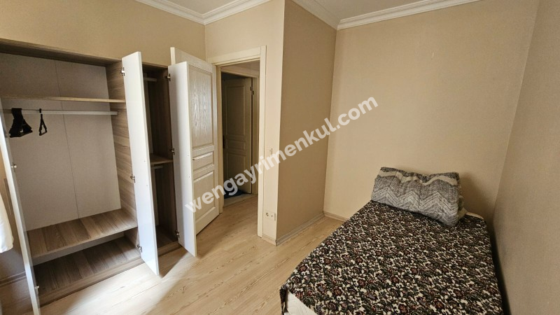 YEDİTEPE ÜNİVERSİTESİ YÜRÜME MESAFESİNDE KİRALIK 1+1