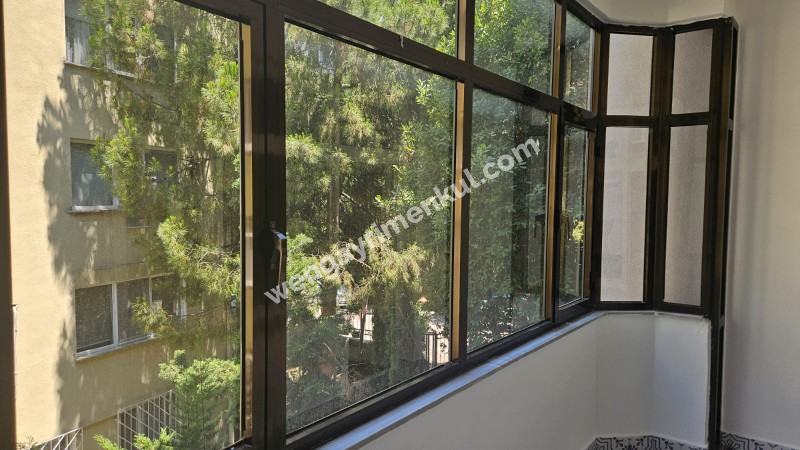 Koşuyolu Örnek Sitesinde Kiralık 3+1 Daire