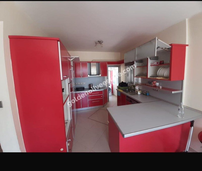 MAĞUSA BAYKAL BÖLGESİNDE KİRALİK 3+1 500 USD (YİLLİK PESİN ,6 AYLİK PESİN)
